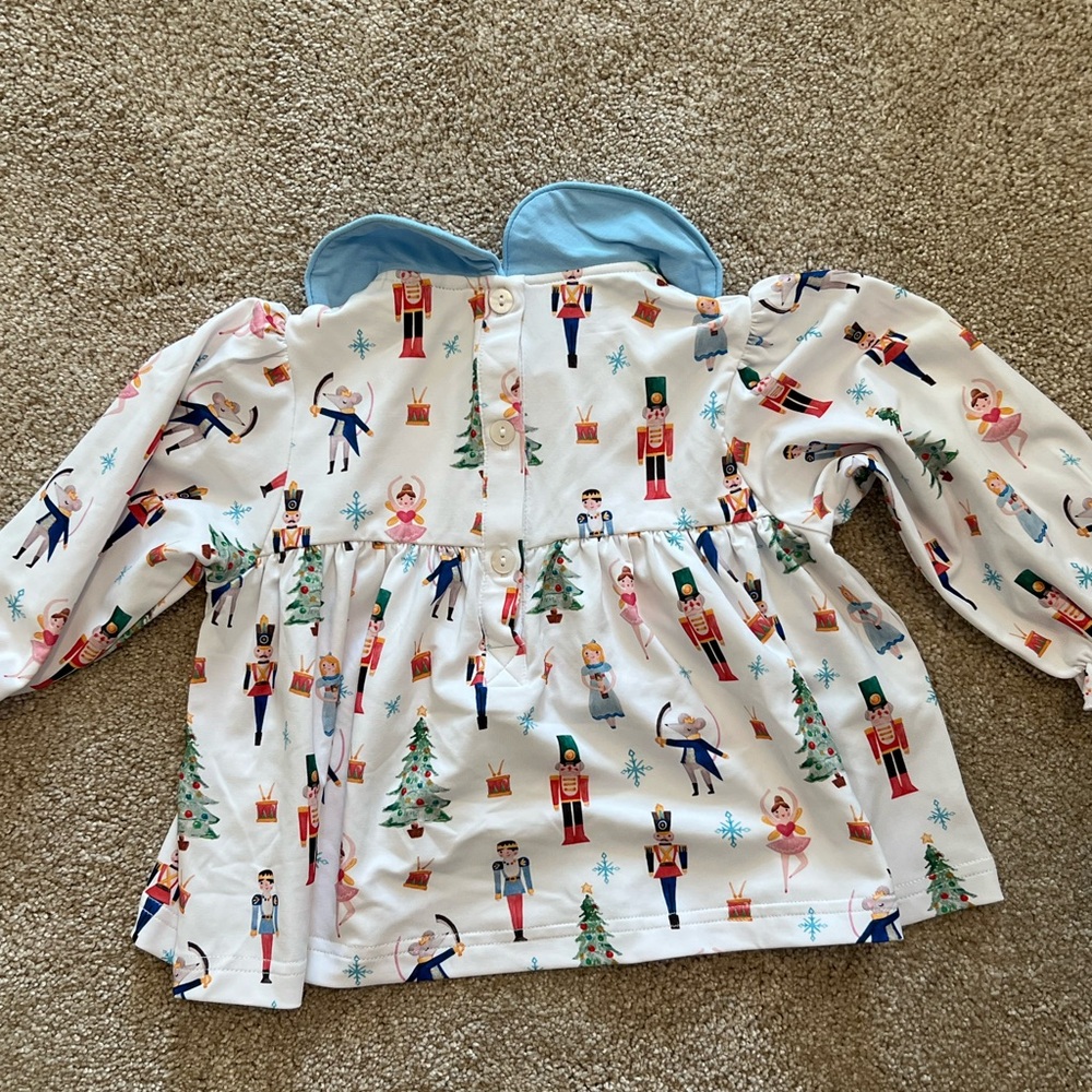 NWOT Christmas Nutcracker Print Peter Pan Collar Matching Set - Picture 4 of 4